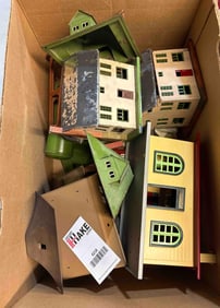 Box Lot of Lionel Prewar Buildings