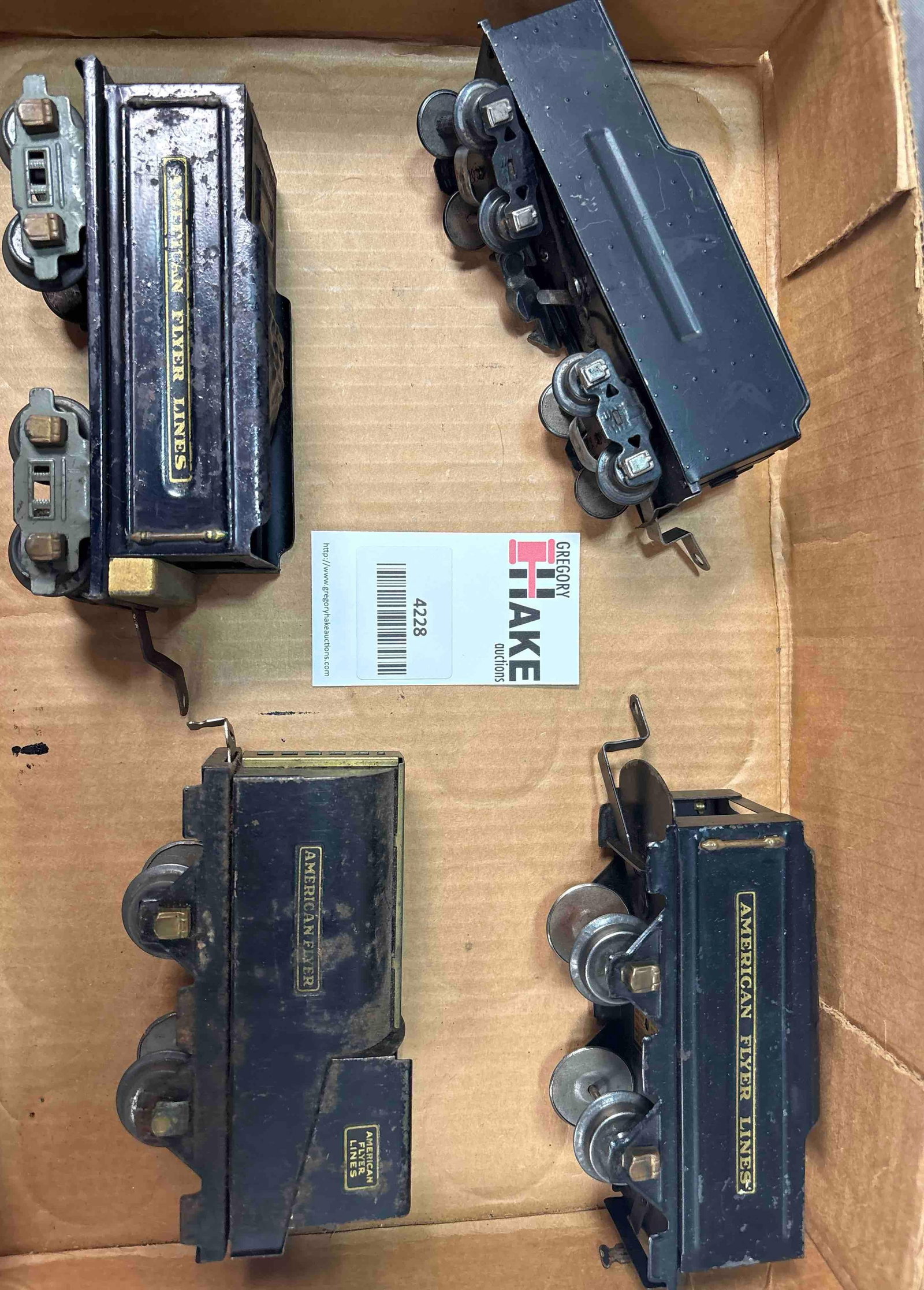 Box Lot of American Flyer O Gauge Tenders: Box Lot of American Flyer O Gauge Tenders. C5-C6
