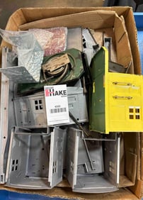 Large Lot of Prewar Lionel Standard Gauge 219 Crane Parts