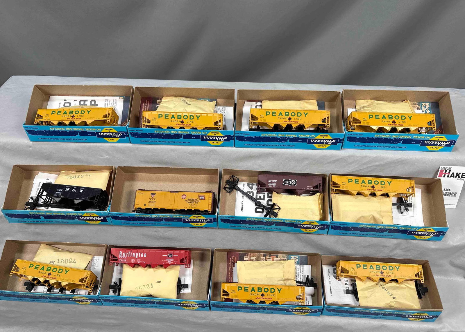 Group of 12 Athearn Trains (1 of 2)