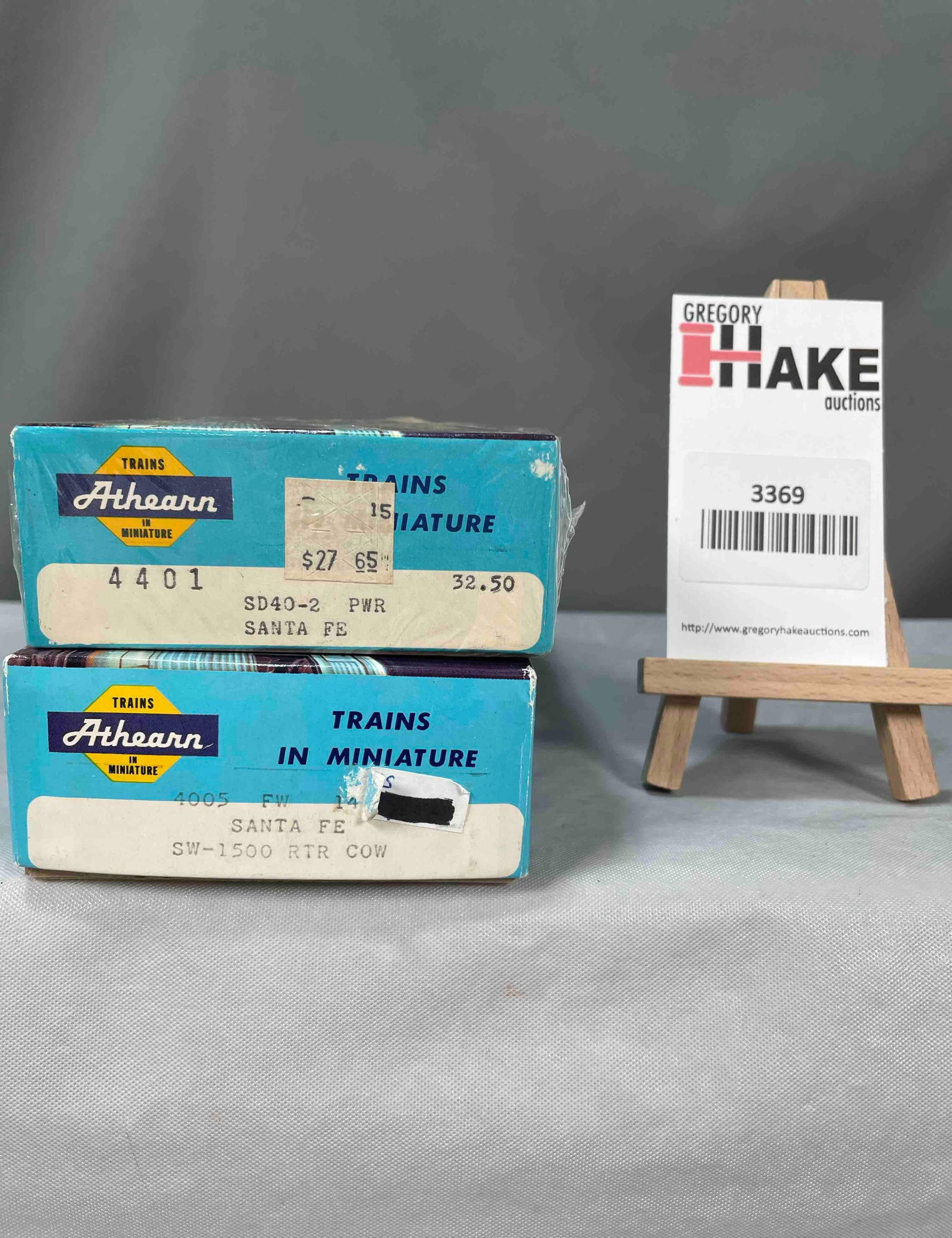 Group of 2 Athearn Locomotives (1 of 2)