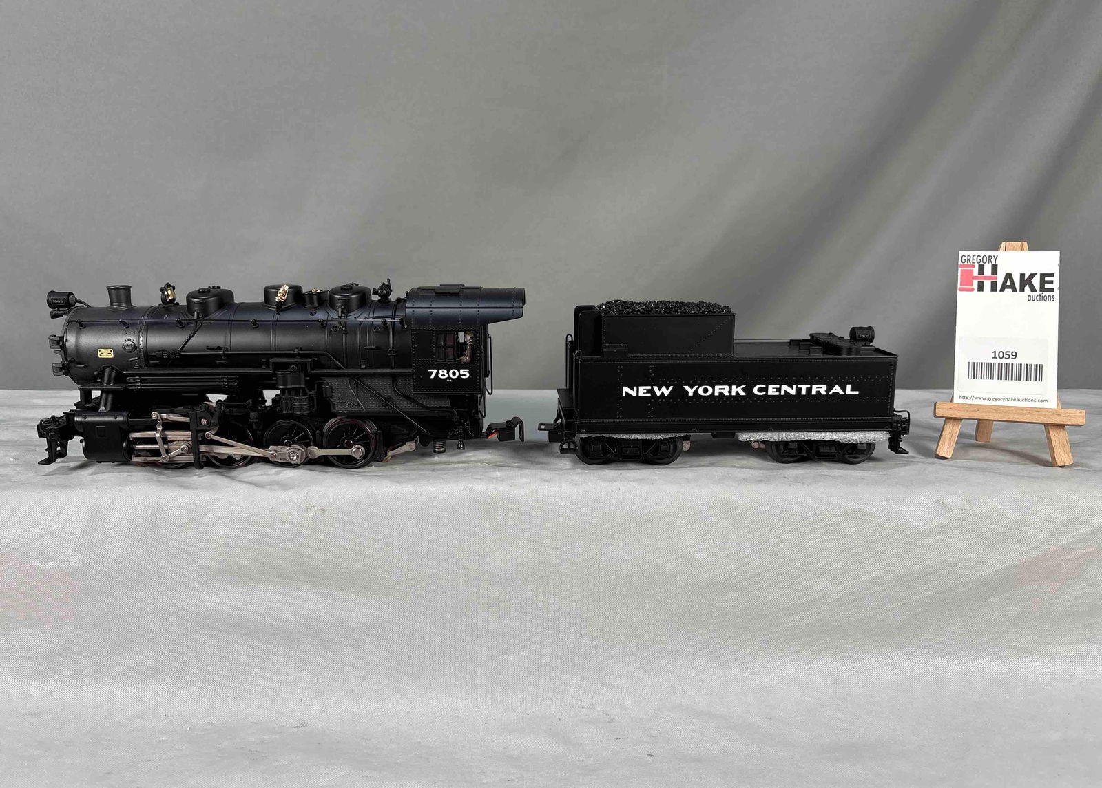 Lionel TMCC USRA 0-8-0 Switcher locomotive (1 of 9)