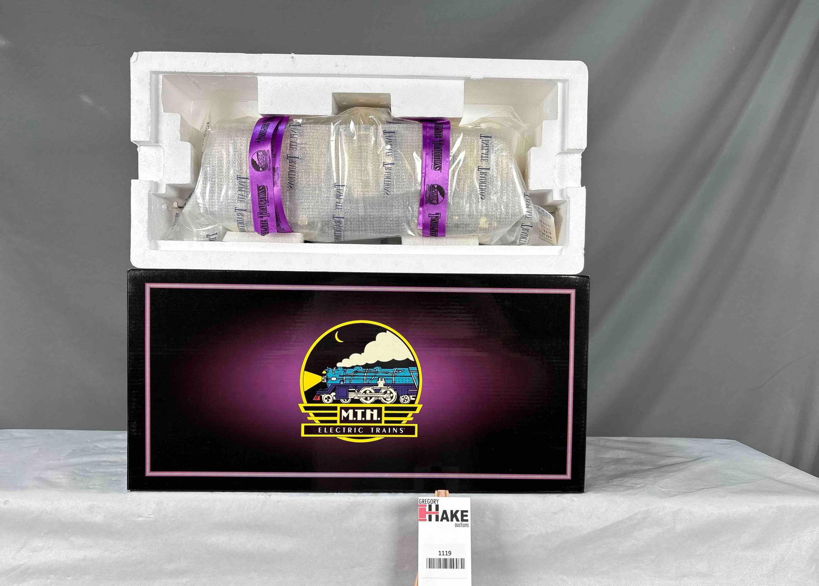 MTH AF 4010 Standard Gauge Tank Car (1 of 2)