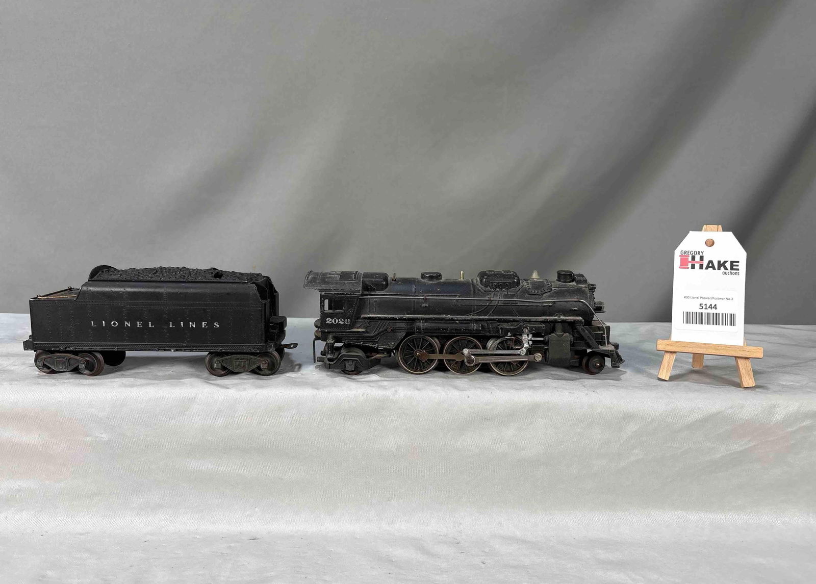 Lionel Postwar 2026 Steam Locomotive & Tender (1 of 6)