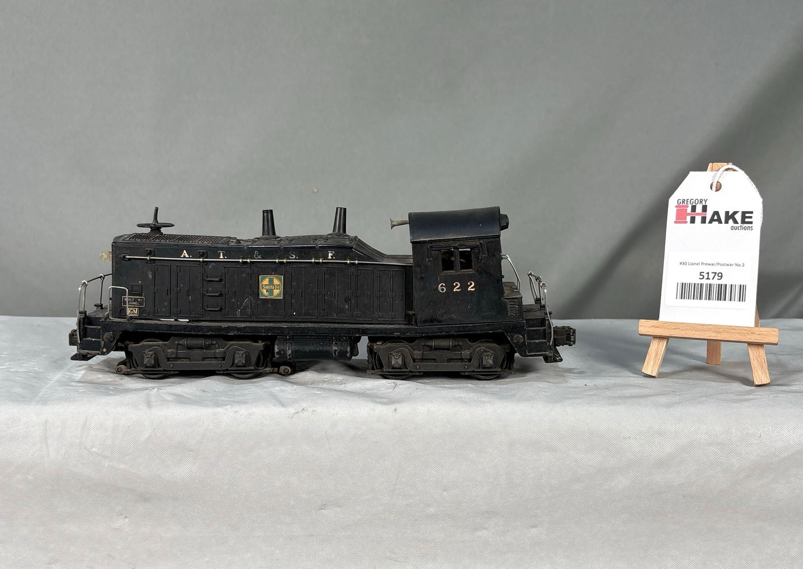 Lionel Postwar 622 Santa Fe Diesel Switcher (1 of 6)