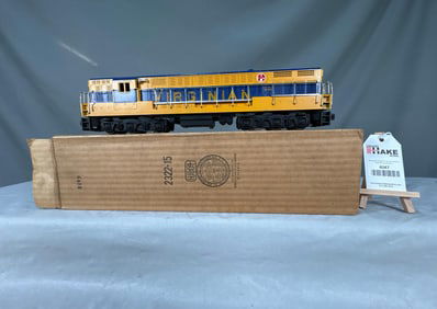 Lionel Postwar 2322 Virginian FM Diesel Locomotive w/OB