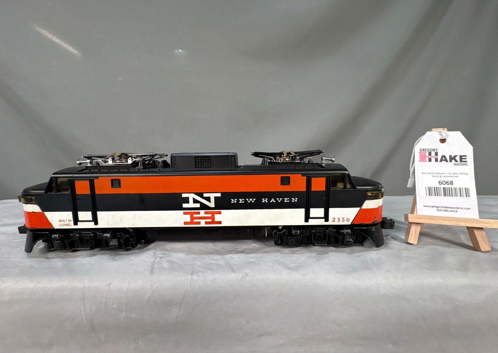 Lionel Postwar 2350 New Haven Electric Locomotive (1 of 6)