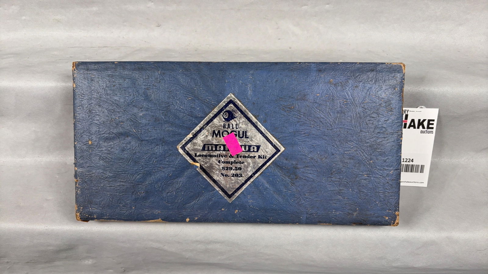 8 Ball Mogul HO Locomotive and Tender Kit w/OB (1 of 5)