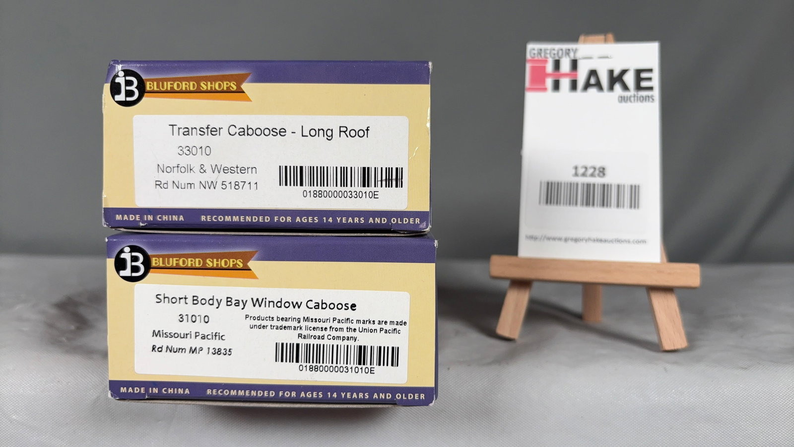 Lot of 2 Bluford Shops HO Cabooses w/OB (1 of 2)