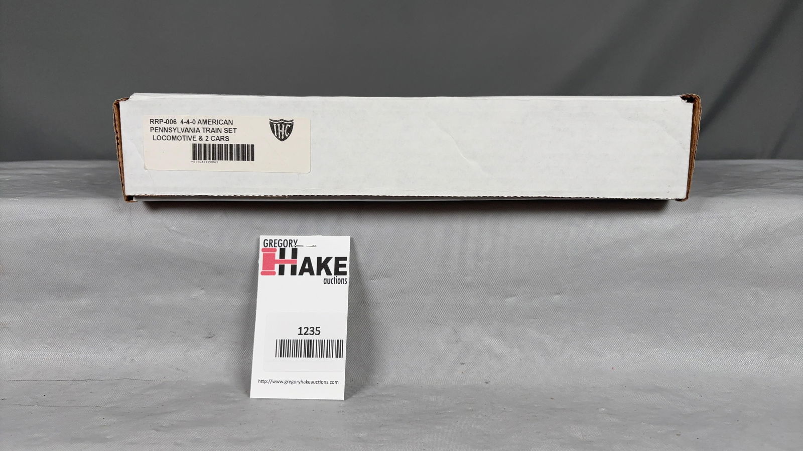 International Hobby Corp. HO 4-4-0 Pennsylvania Loco and 2 Cars w/OB (1 of 3)