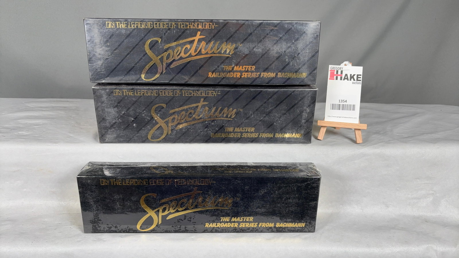 Lot of 3 Factory Sealed Spectrum HO Passenger Cars w/OB (1 of 2)