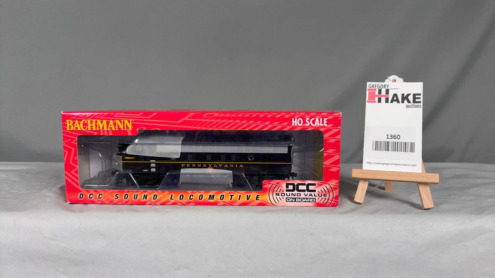 Bachmann HO F7A Diesel Locomotive w/ DCC Sound w/OB - 2