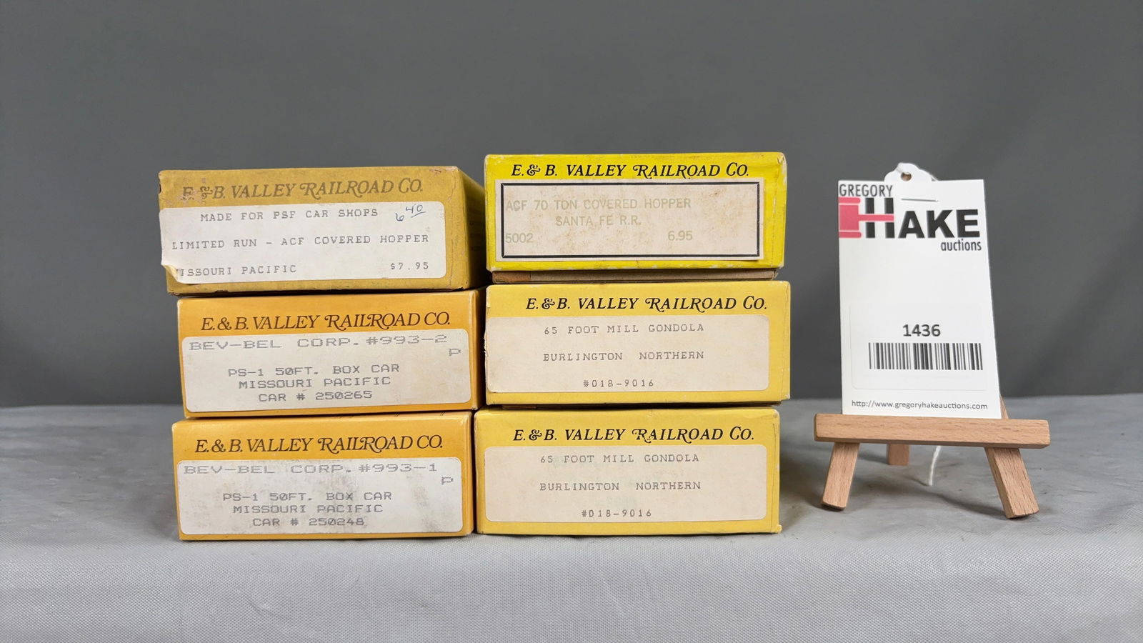 Lot of 6 E and B Valley Railroad Co. HO Freight Cars w/OB (1 of 2)