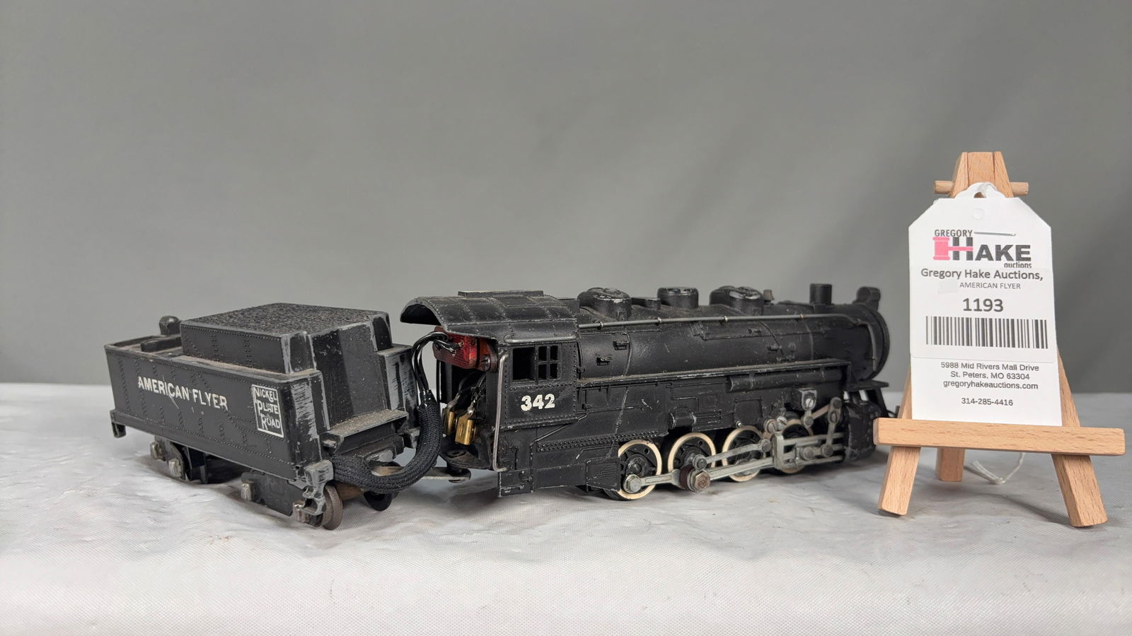 American Flyer Postwar 342 0-8-0 Steam Loco Switcher and Tender - 6