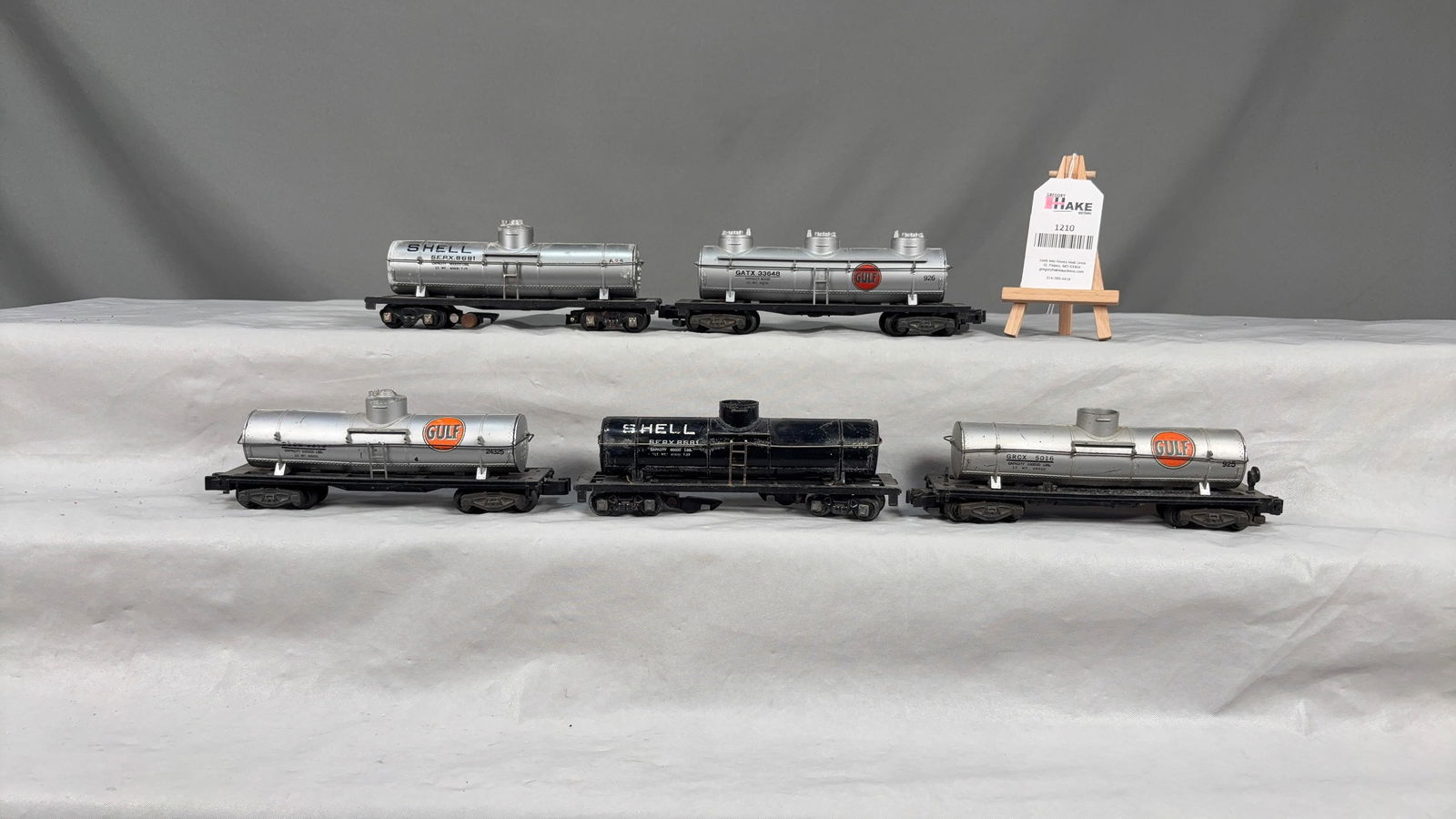5 Different American Flyer Postwar Tank Cars (1 of 6)