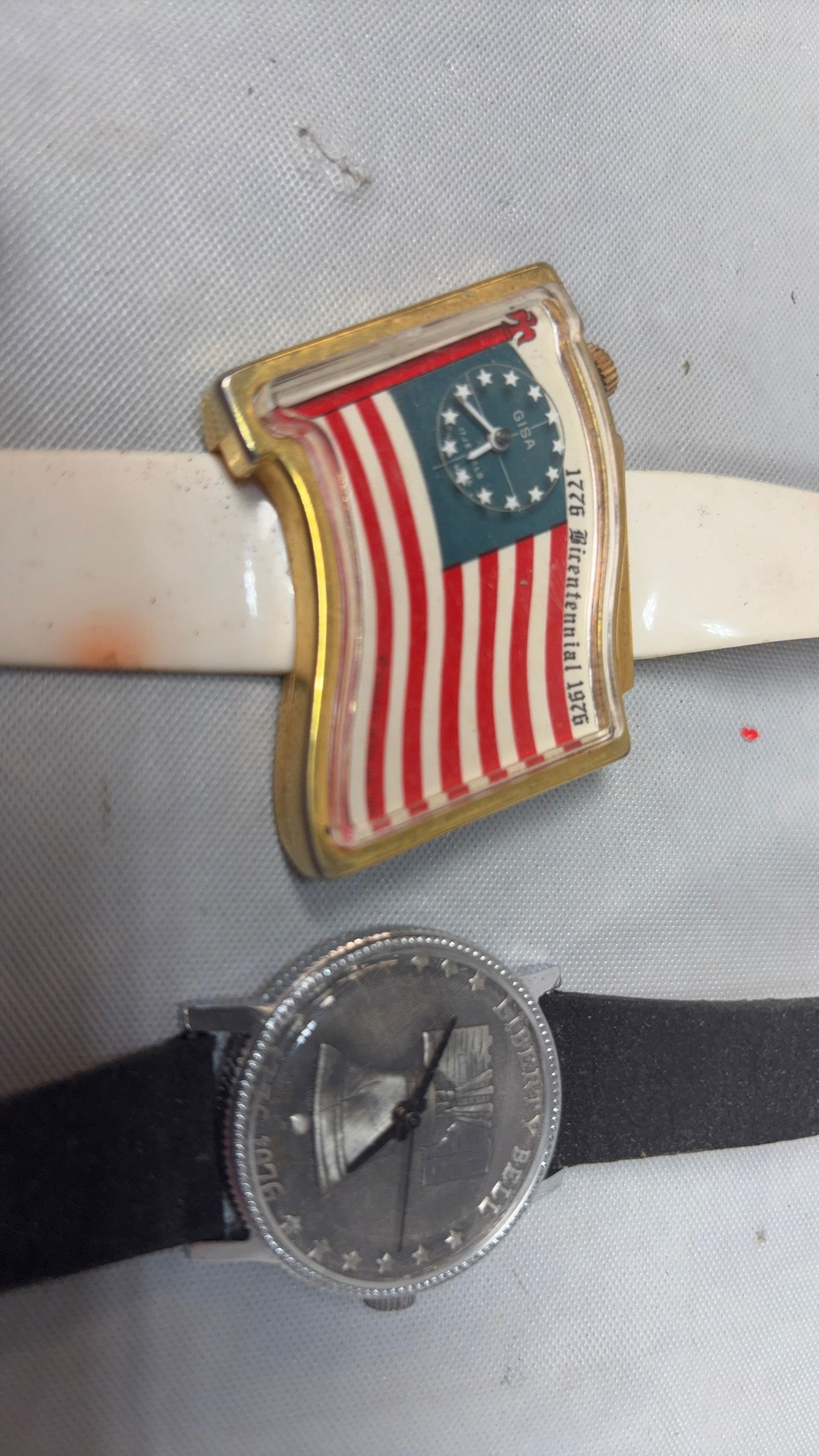 Lot of 5 Character Watches Includes Statue of Liberty, Liberty Bell, & more - 2