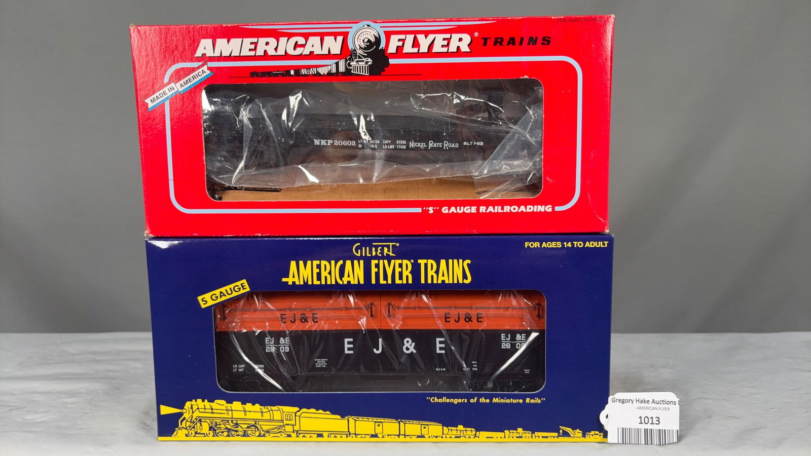 Lot of 2 NASG Convention Cars; 6-48479 Flat Car and 6-48284 Gondola w/OBs: Lot of 2 NASG Convention Cars. Includes 6-48479 Flat Car ONLY and 6-48284 Gondola w/Obs, C9. See photos for details. Size 11x5x5