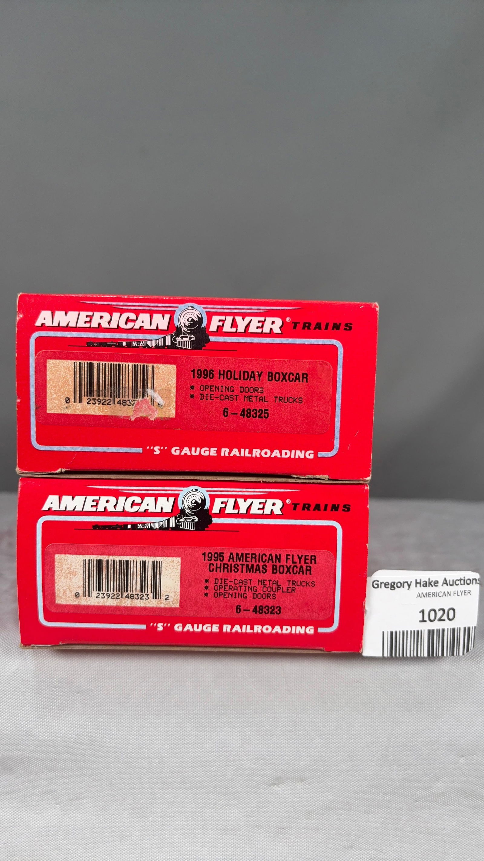 Lot of 2 American Flyer Boxcars 6-48323 1995 and 6-48325 1996 Holiday Boxcars w/obs - 2