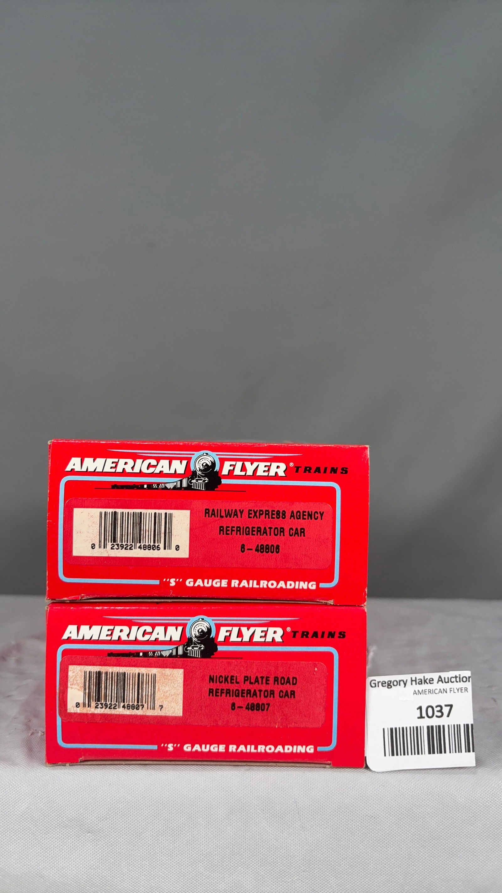 American Flyer Railway Express Agency Refrigerator Car 48806 and Nickel Plate Road 48807 w/obs - 2