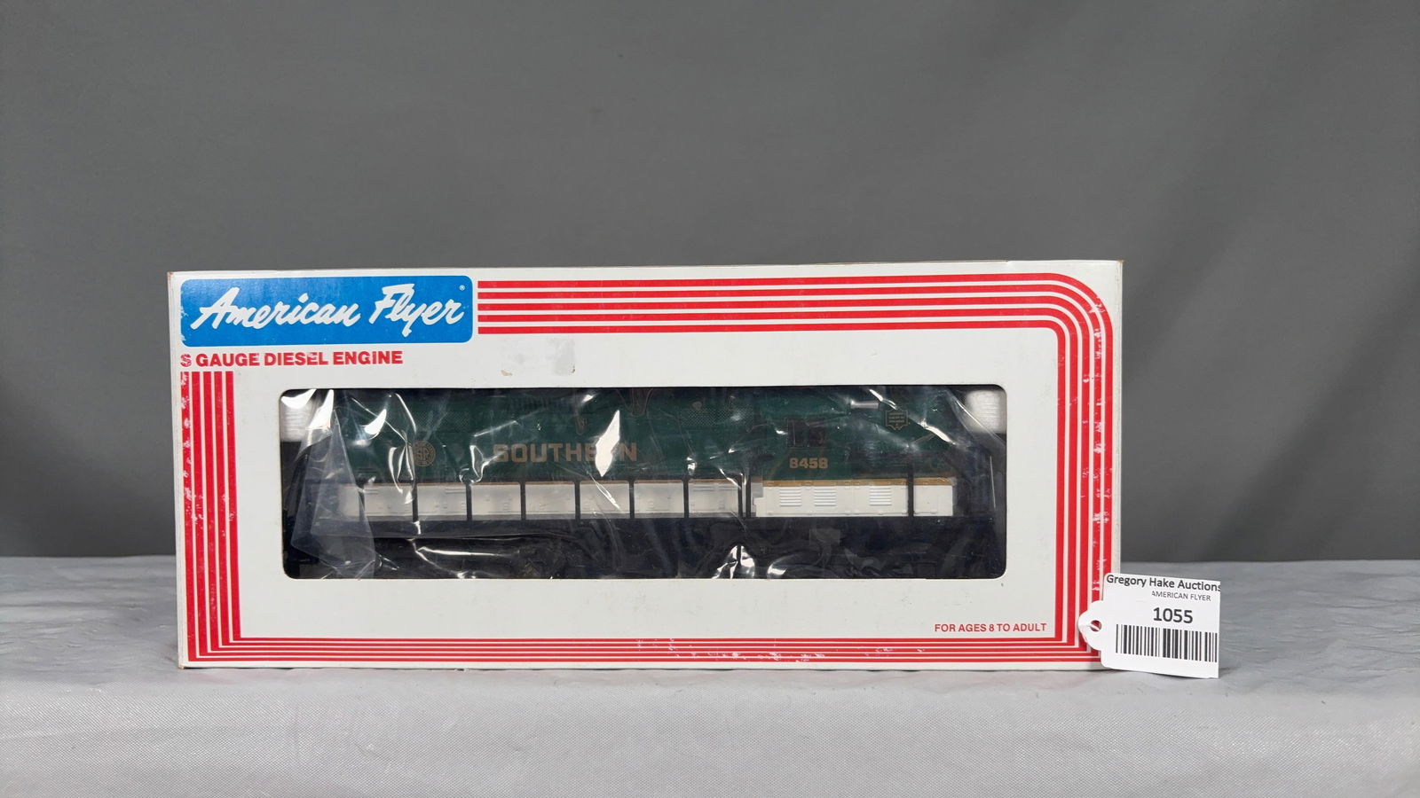 American Flyer GP-9 Southern Diesel #8458 w/ob (1 of 2)