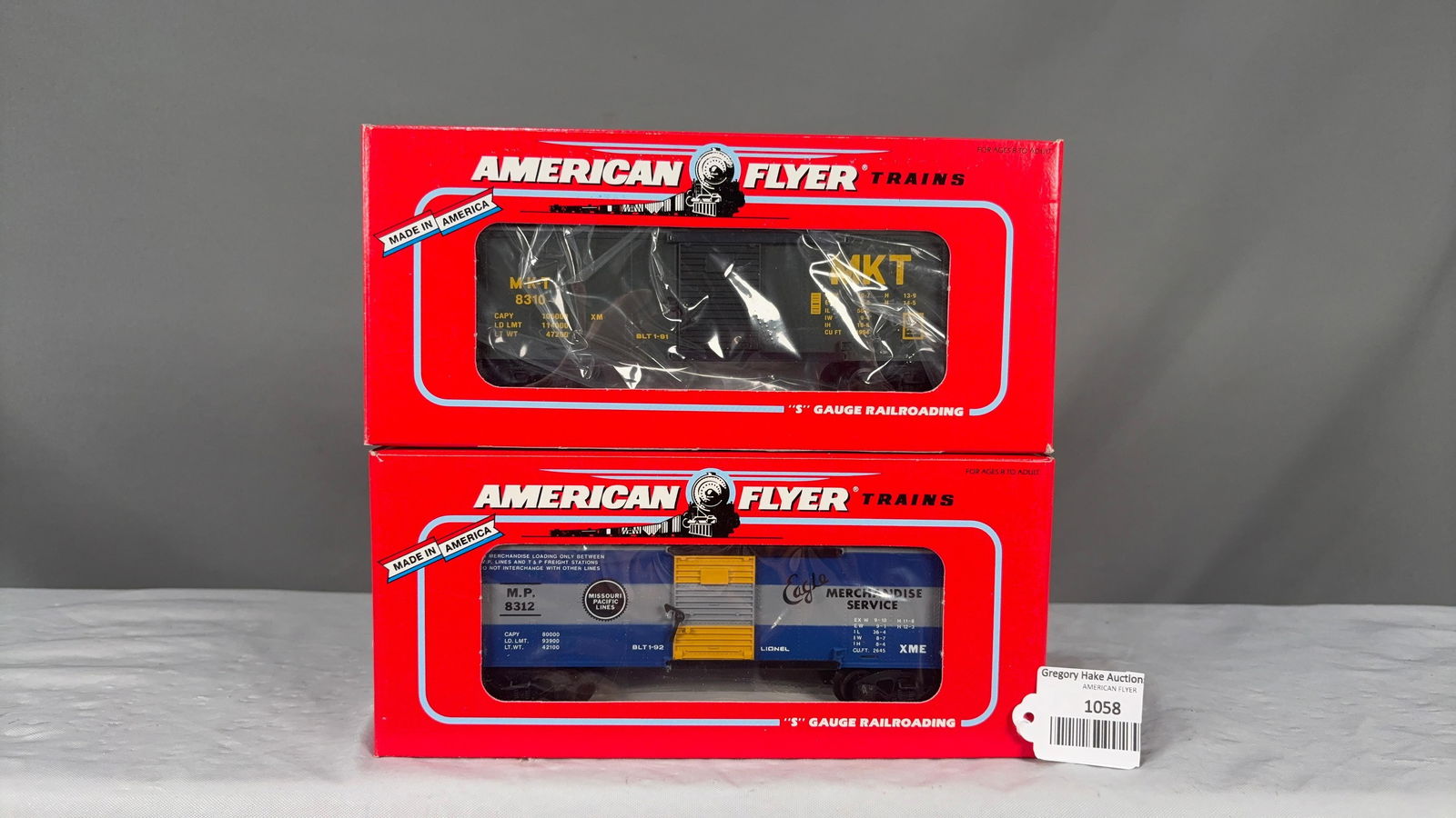 American Flyer Missouri Kansas Texas Boxcar # 48310 and Missouri Pacific Boxcar 48312 w/obs (1 of 2)