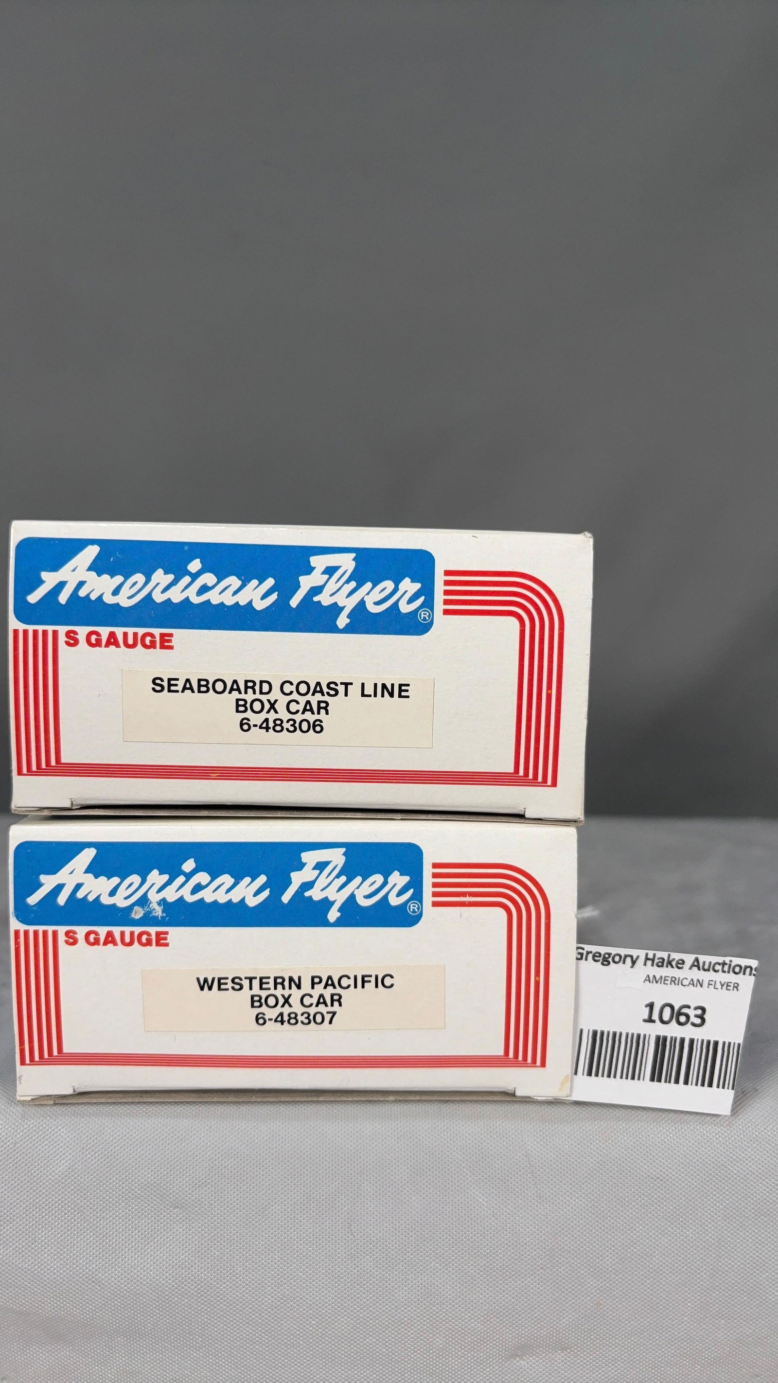 American Flyer Seaboard Coast Line Boxcar 48306 and Western Pacific Boxcar 48307 w/obs - 2