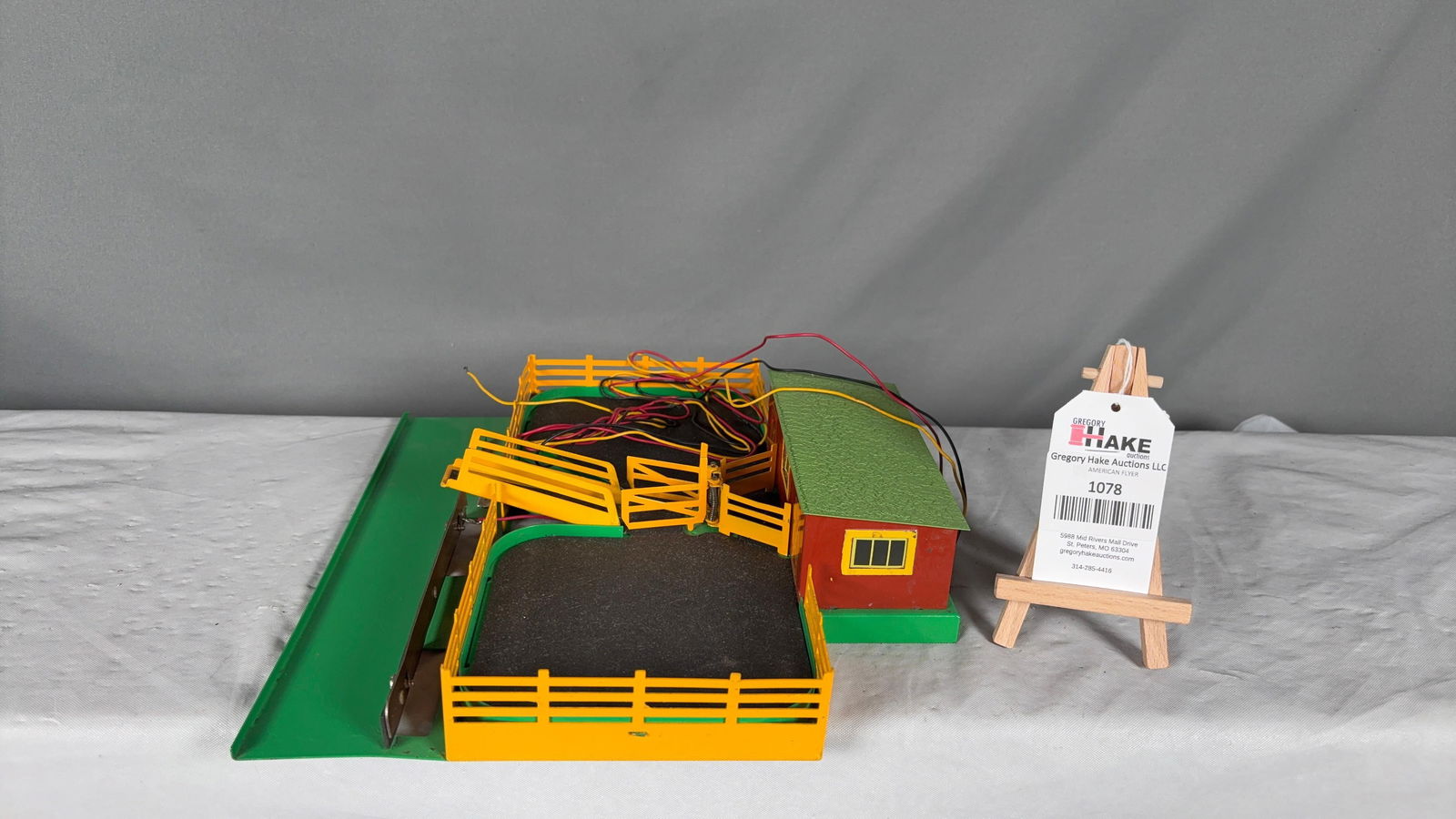 American Flyer 771 Cattle Coral - 2