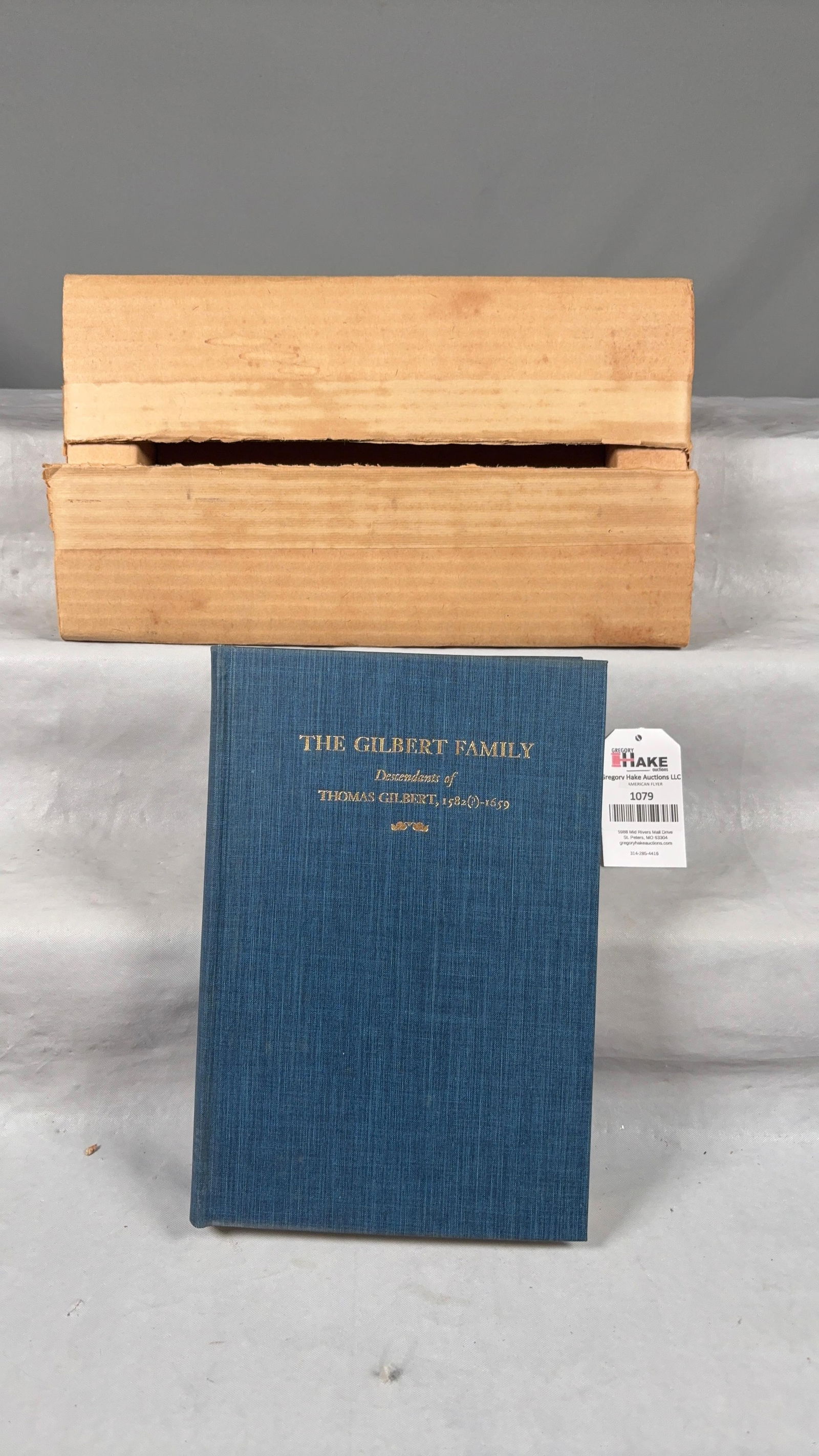 The Gilbert Family Book copyright 1953 by AC Gilbert Jr.: The Gilbert Family Book copyright 1953 by AC Gilbert Jr. Family history of AC Gilbert, 508 pages. C9 See photos for details.Size14x8x2