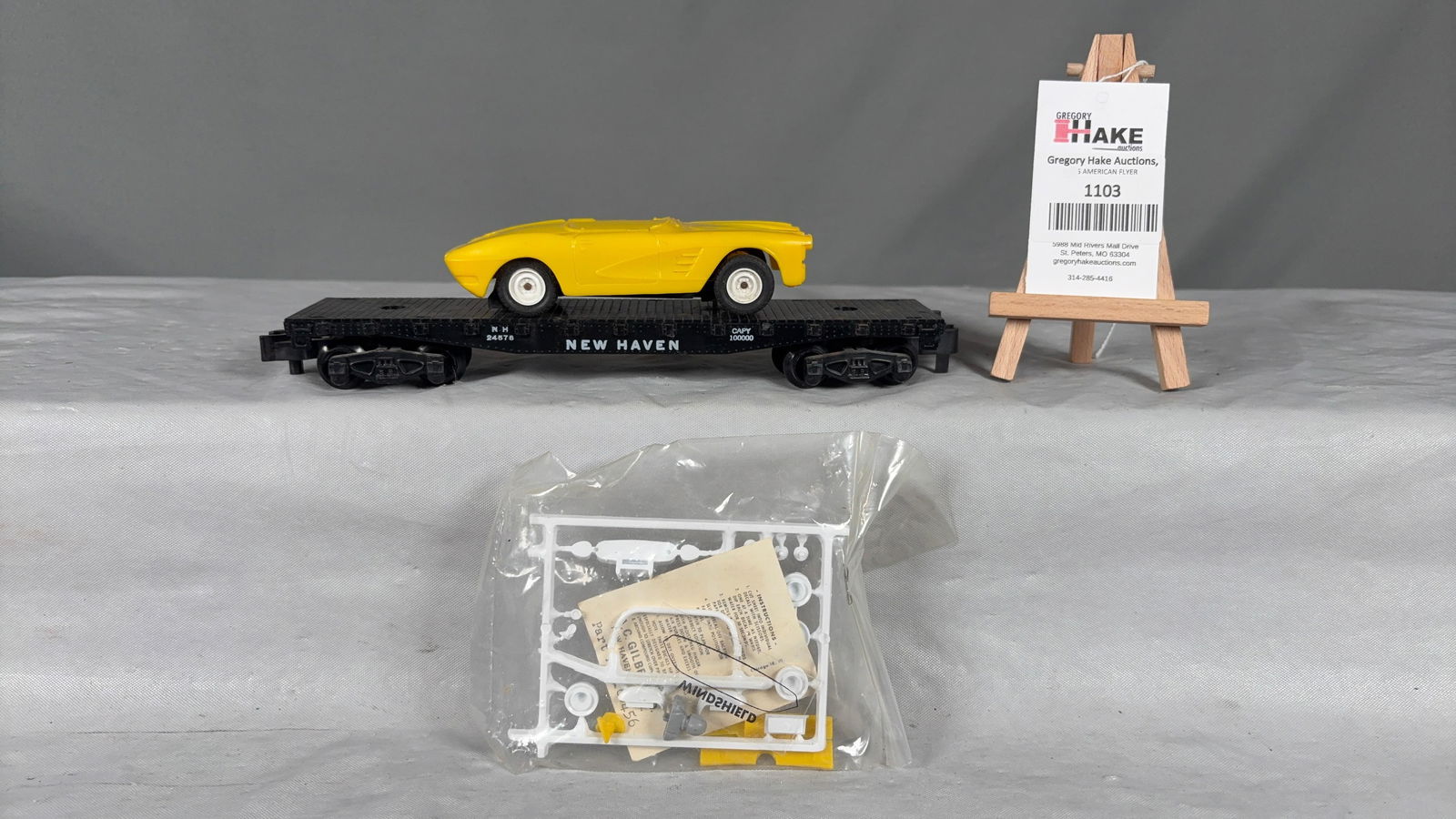 American Flyer Postwar 24578 Flatcar w/unassembled Corvette - 2