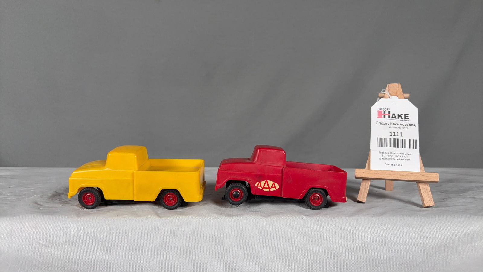 2 American Flyer Postwar Auto-rama Slot Car Trucks - 2