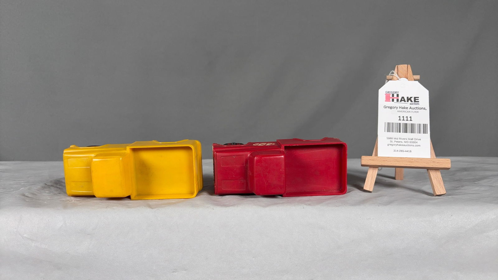 2 American Flyer Postwar Auto-rama Slot Car Trucks - 3