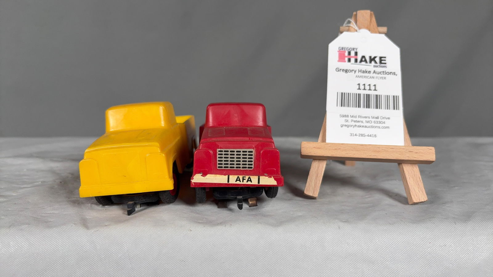 2 American Flyer Postwar Auto-rama Slot Car Trucks - 5