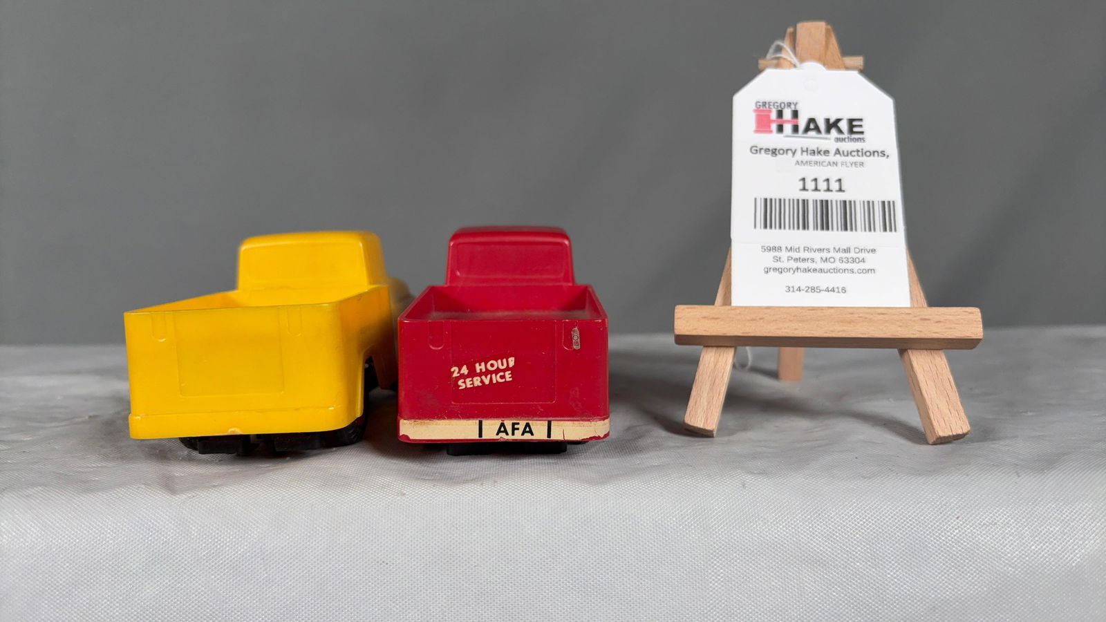 2 American Flyer Postwar Auto-rama Slot Car Trucks - 6