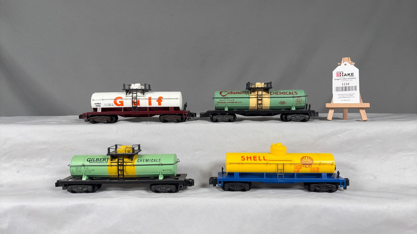 4 American Flyer Tank Cars - 2