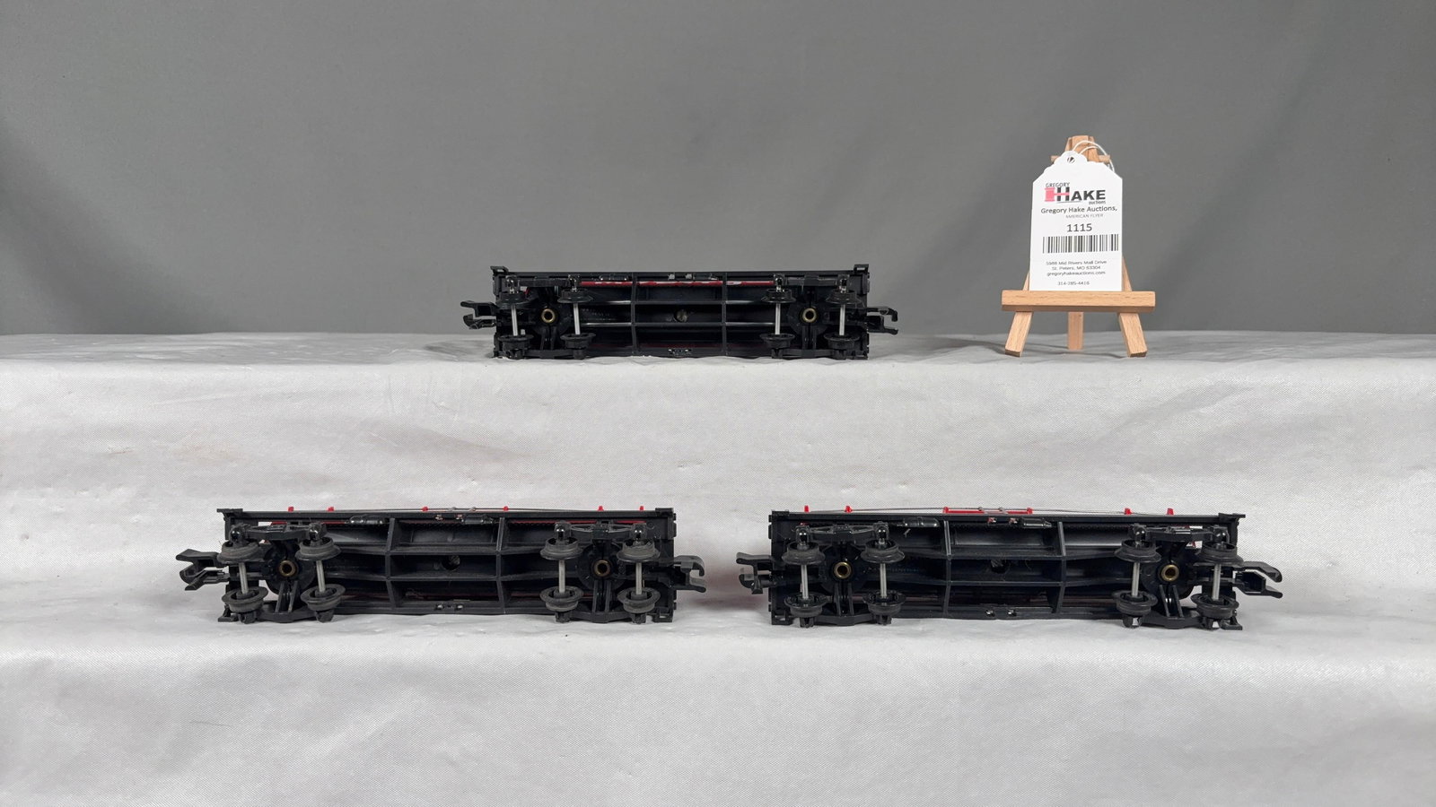 3 Mobilgas 24316 Tank Cars - 4