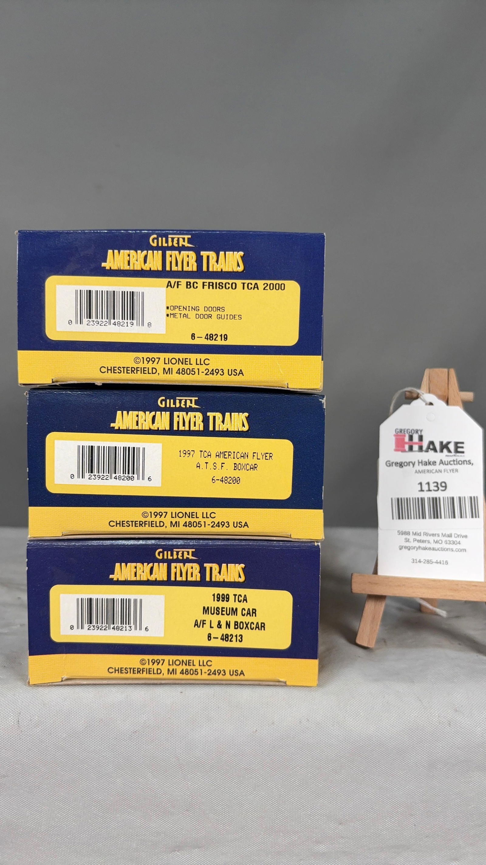 American Flyer 6-48219, 6-48200, 6-48213 w/ OB: American Flyer 6-48219 A/F BC Frisco TCA 2000, 6-48200 1997 TCA A.T.S.F. Boxcar, 6-48213 1999 TCA Museum Car A/F L & N Boxcar w/ OB C9 See photos for detailsSize11x5x8