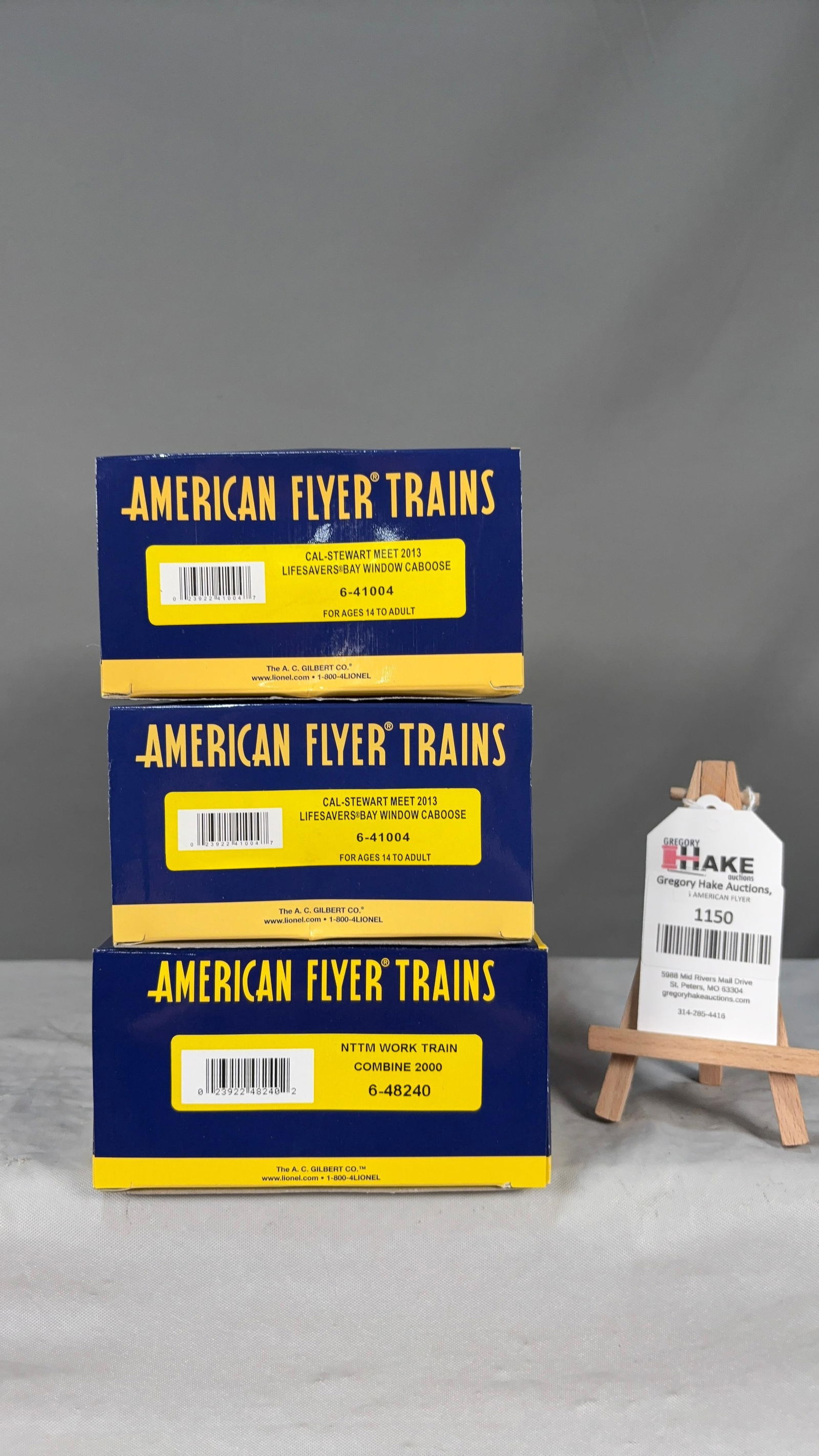 American Flyer 6-41004, 6-41004, 6-48240 w/ OB: American Flyer 6-41004, 6-41004 2013 Cal-Stewart Meet Lifesavers Bay Window Caboose (Set of 2), 6-48240 NTTM Work Train Combine 2000 w/ OB C9 See photos for details Size 11x5x8