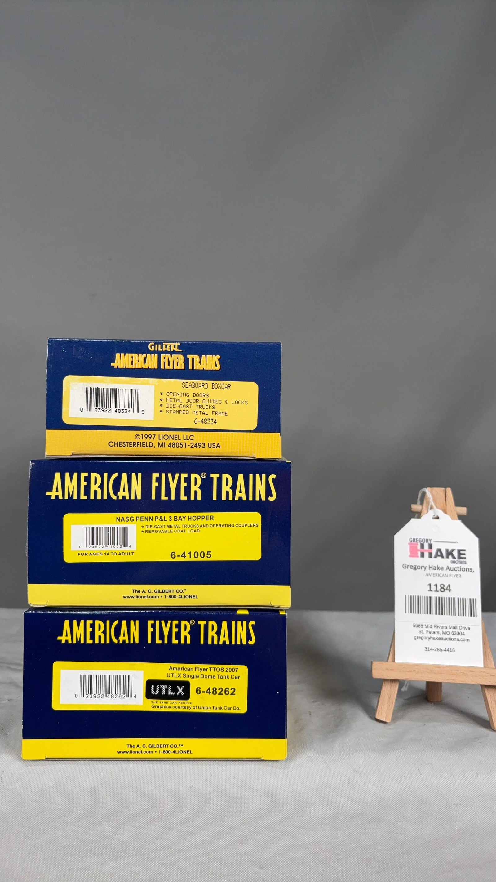 American Flyer 6-48334, 6-41005, 6-48262 w/ OB: American Flyer 6-48334 Seaboard Boxcar, 6-41005 NASG Penn P&L 3-Bay Hopper, 6-48262 TTOS 2007 UTLX Single Dome Tank Car w/ OB. C9 See photos for details Size 11x5x8