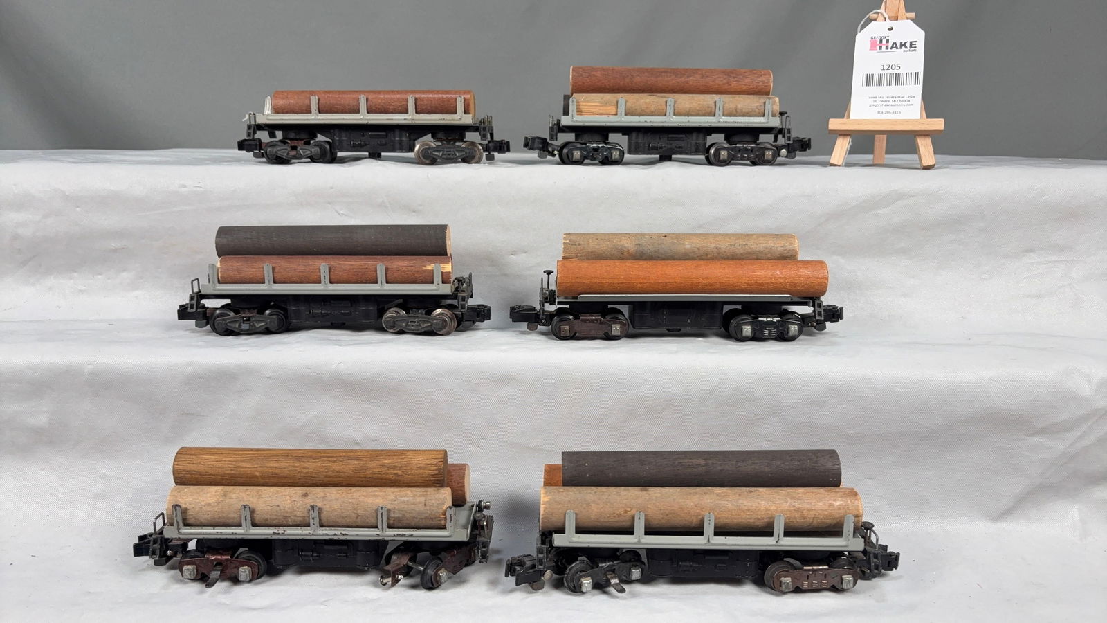 4 American Flyer Postwar 714 & 2 - 914 Log Dump Cars (1 of 5)