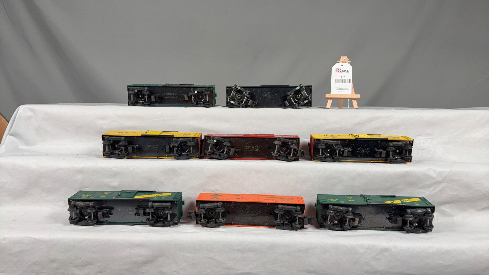 Large Lot of American Flyer Postwar Boxcars -937, 922, 942 and 802 - 4