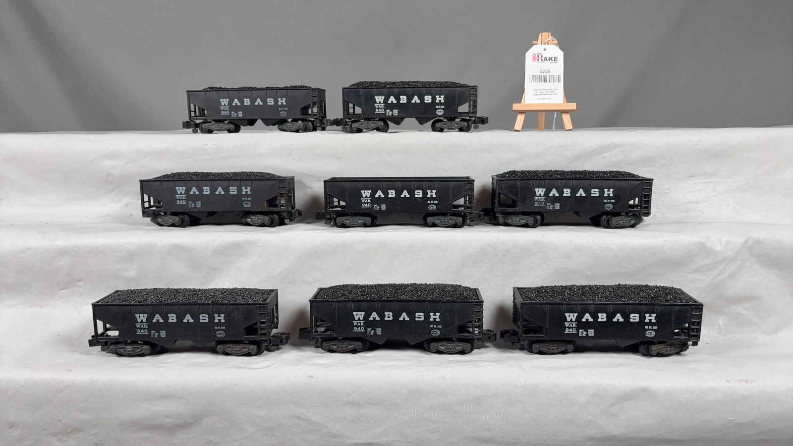 8 American Flyer Postwar 940 Wabash Hoppers (1 of 6)