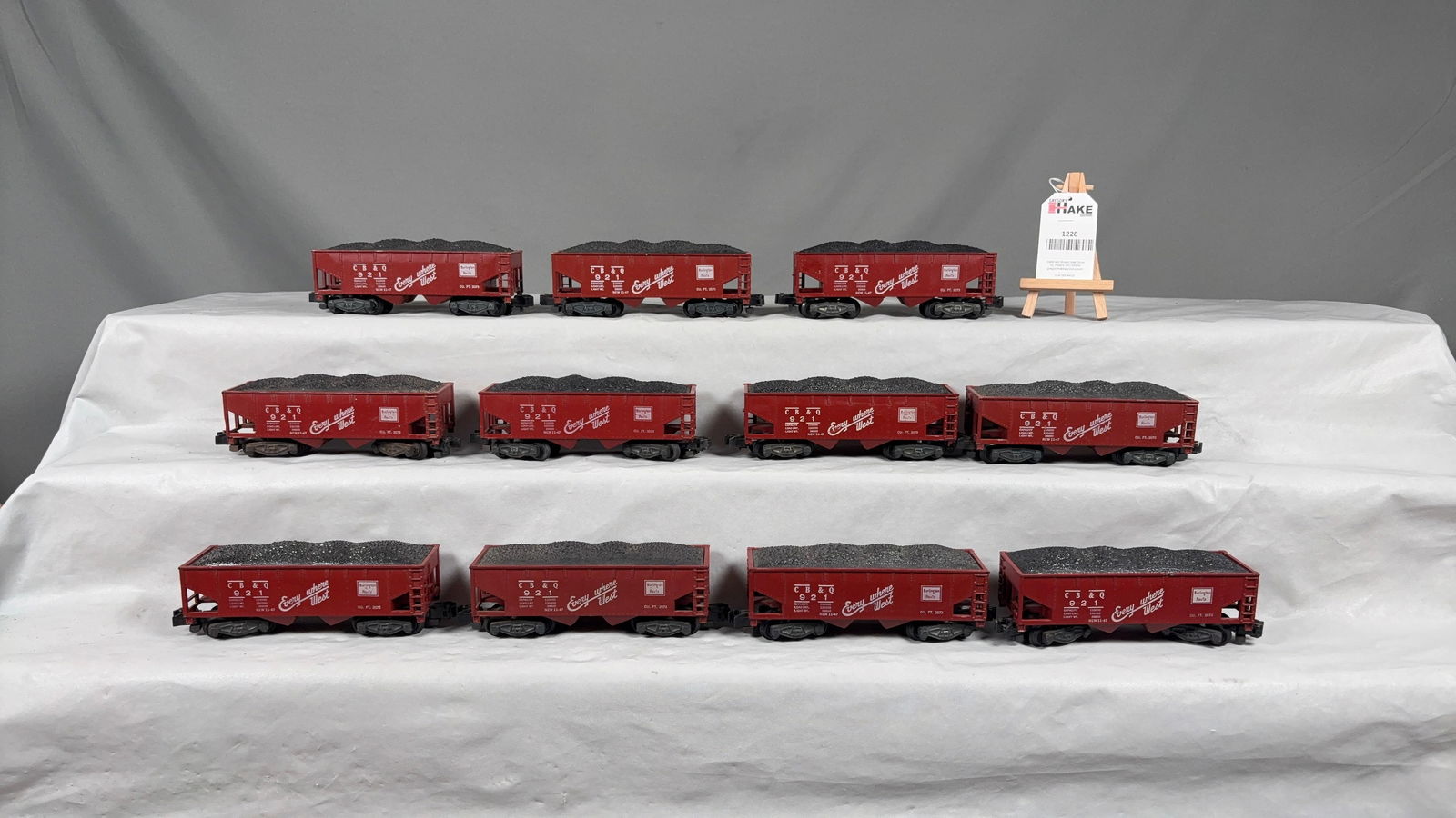 11 American Flyer 921 CB&Q Hoppers with Coal Loads - 2