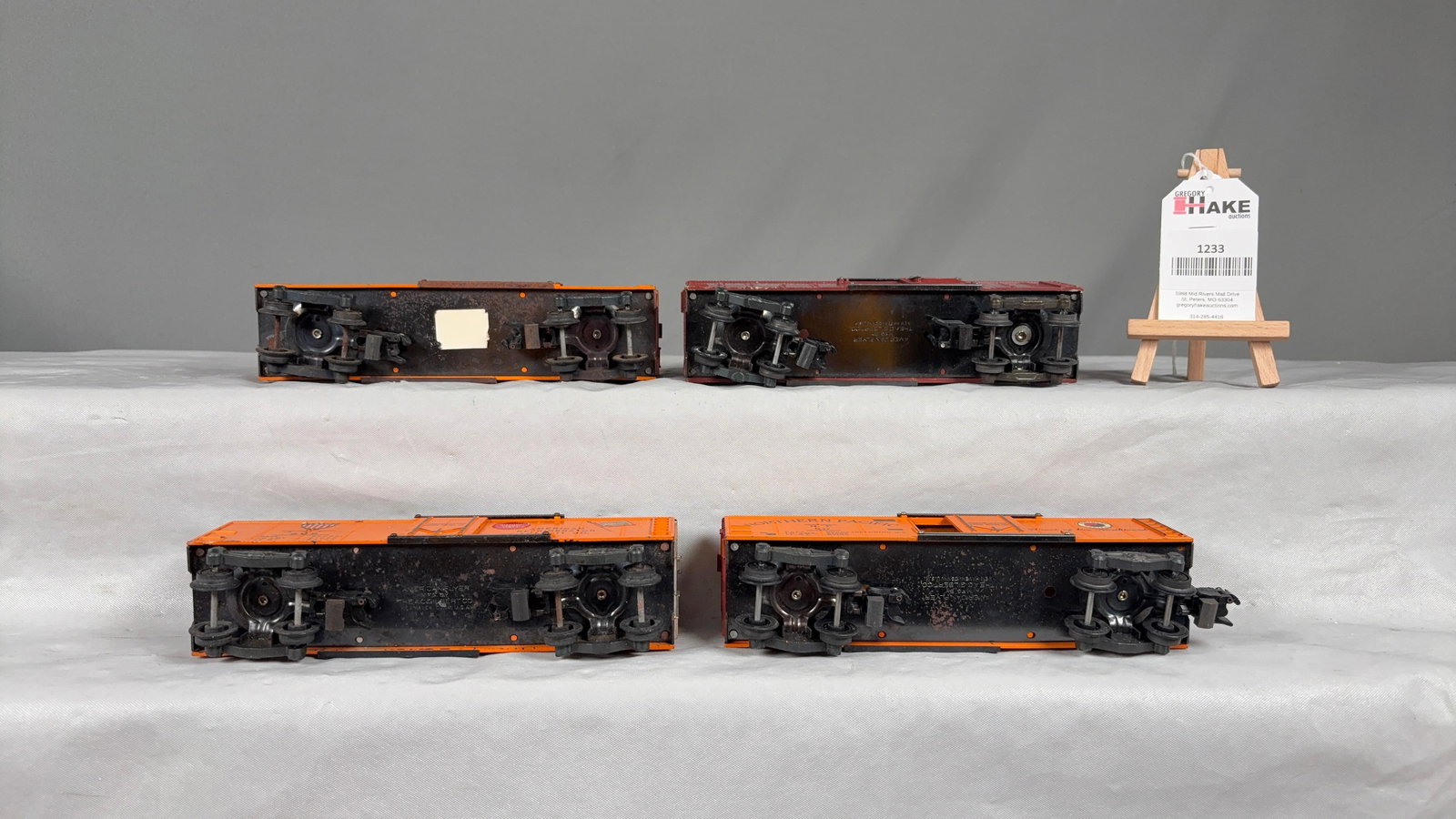 American Flyer 913 GN, 2- 947 NP's and 988 ART Reefer Freight Cars - 4