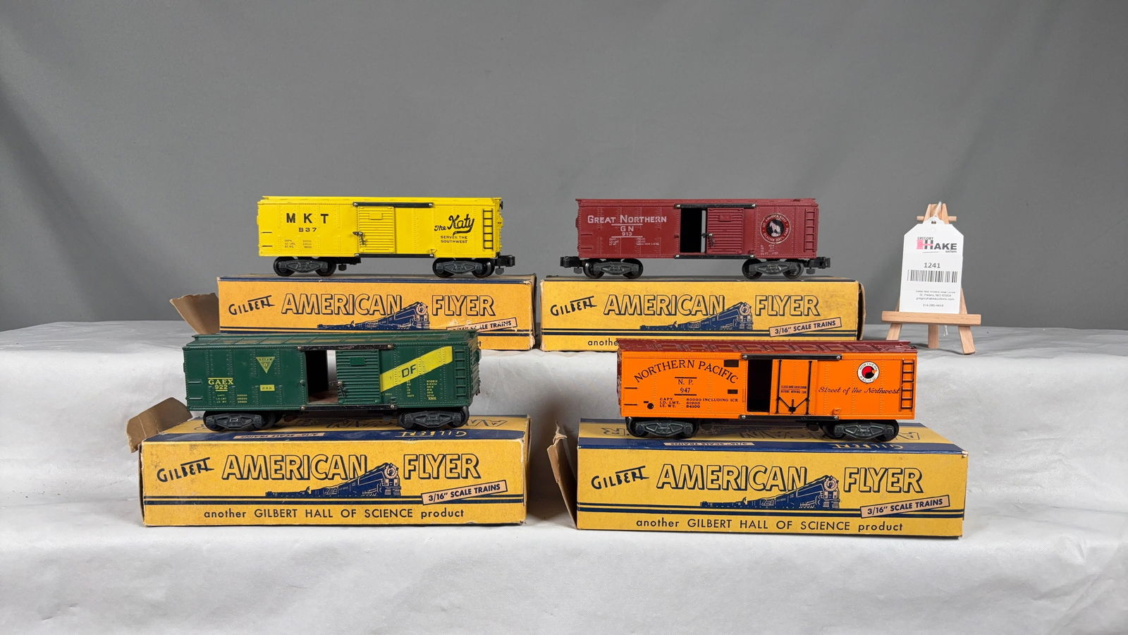 4 American Flyer Postwar Freight Cars - 913, 937, 922, 947 w/ OB's (1 of 6)