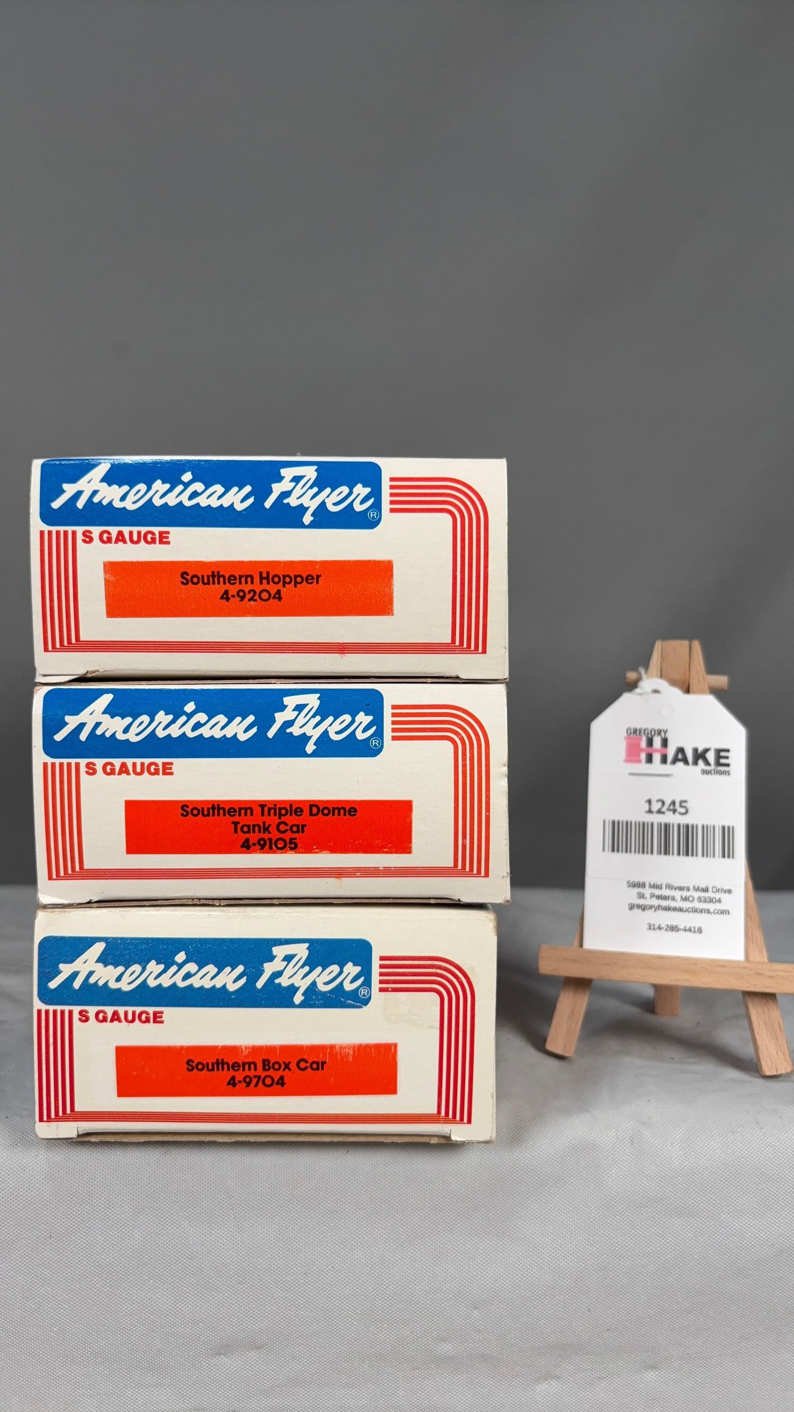 3 American Flyer Southern Freight Cars - 9105 Tank Car, 9204 Hopper, 9704 Boxcar w/ OB's (1 of 2)