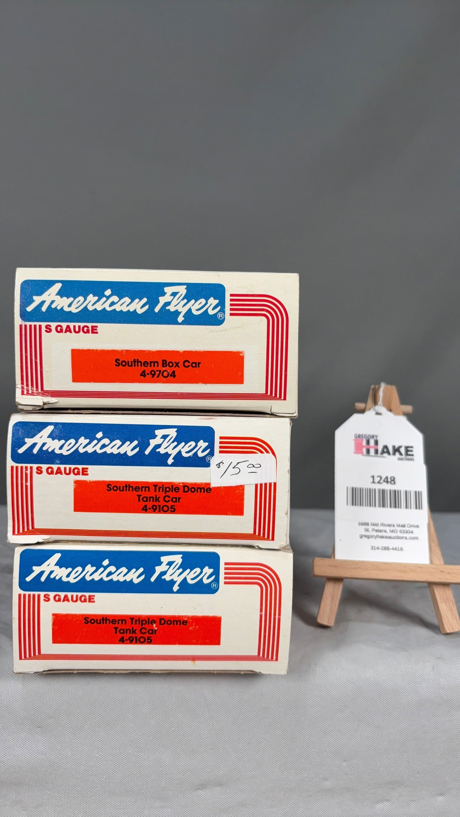 3 Southern American Flyer Freight Cars - 9105 Tank Car, 9105 Tank Car, 9704 Boxcar, w/ OB's (1 of 2)