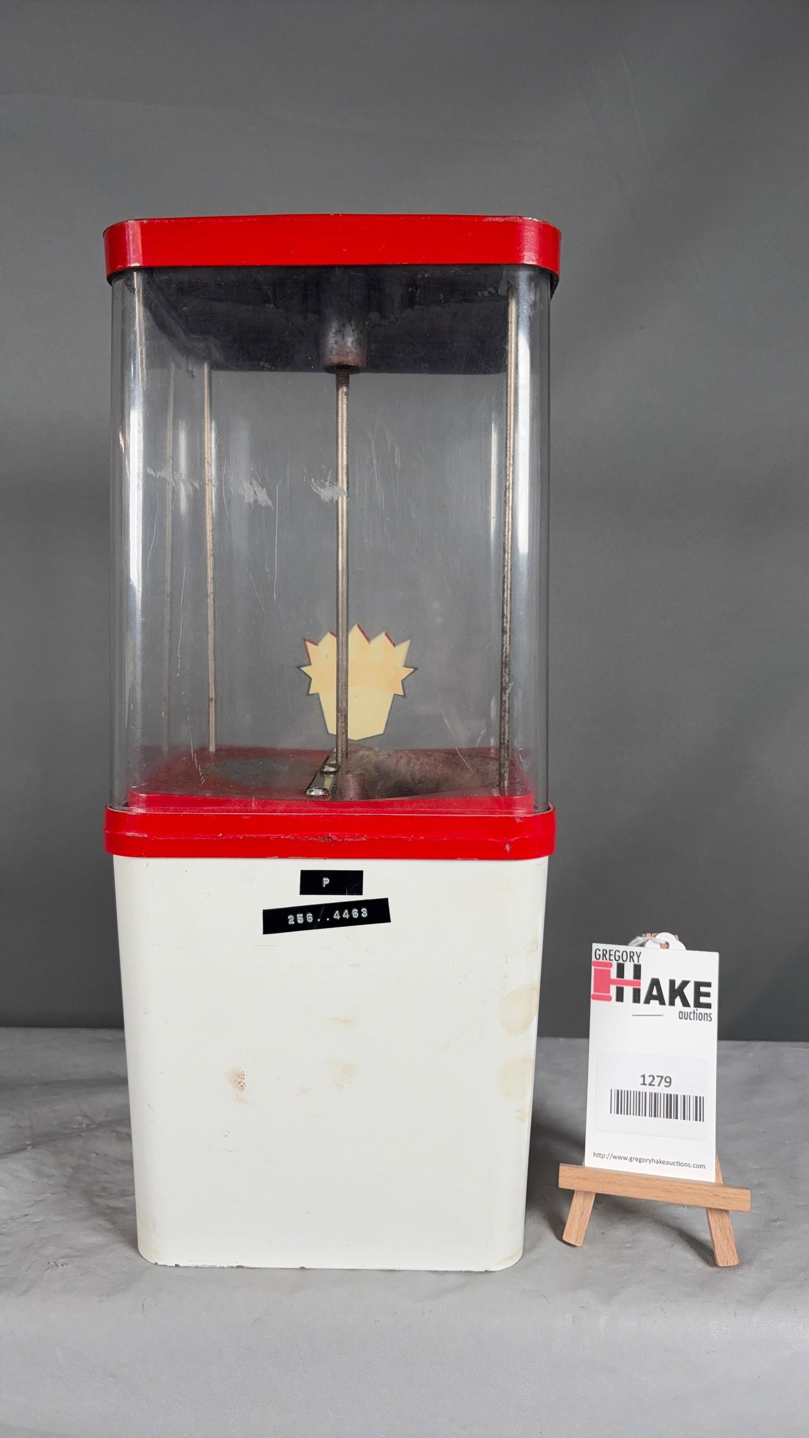 Vintage Komet 5 cent Candy/Nut Gumball Machine - 3