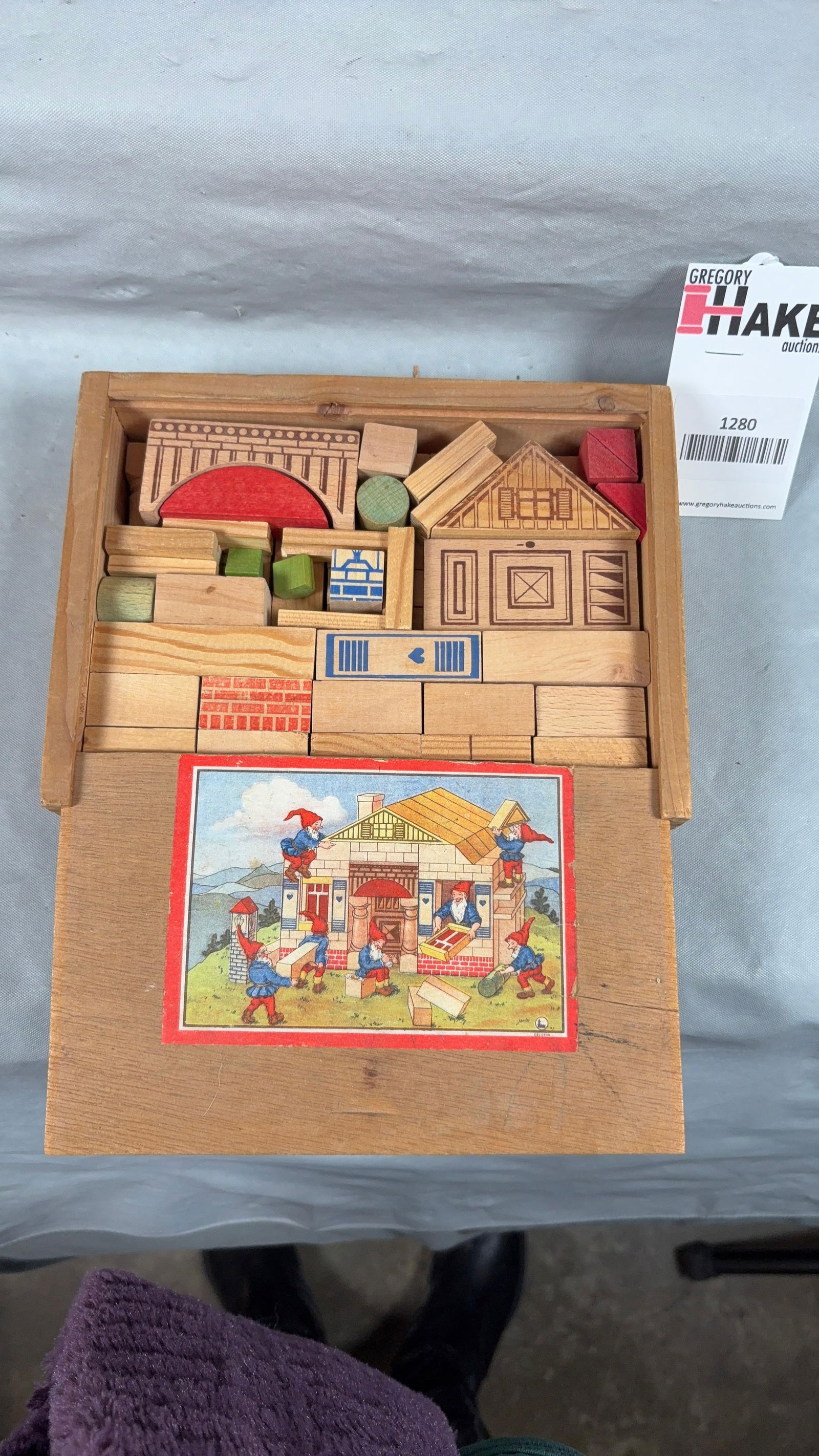 Box Lot of Star Wars, Wizzer, Barbie, Disney and Other Items - 5