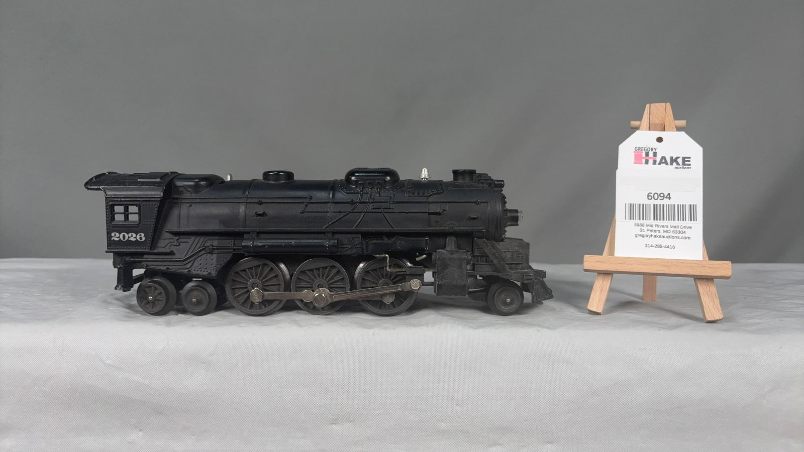 Lionel Postwar 2026 Steam Locomotive (1 of 6)