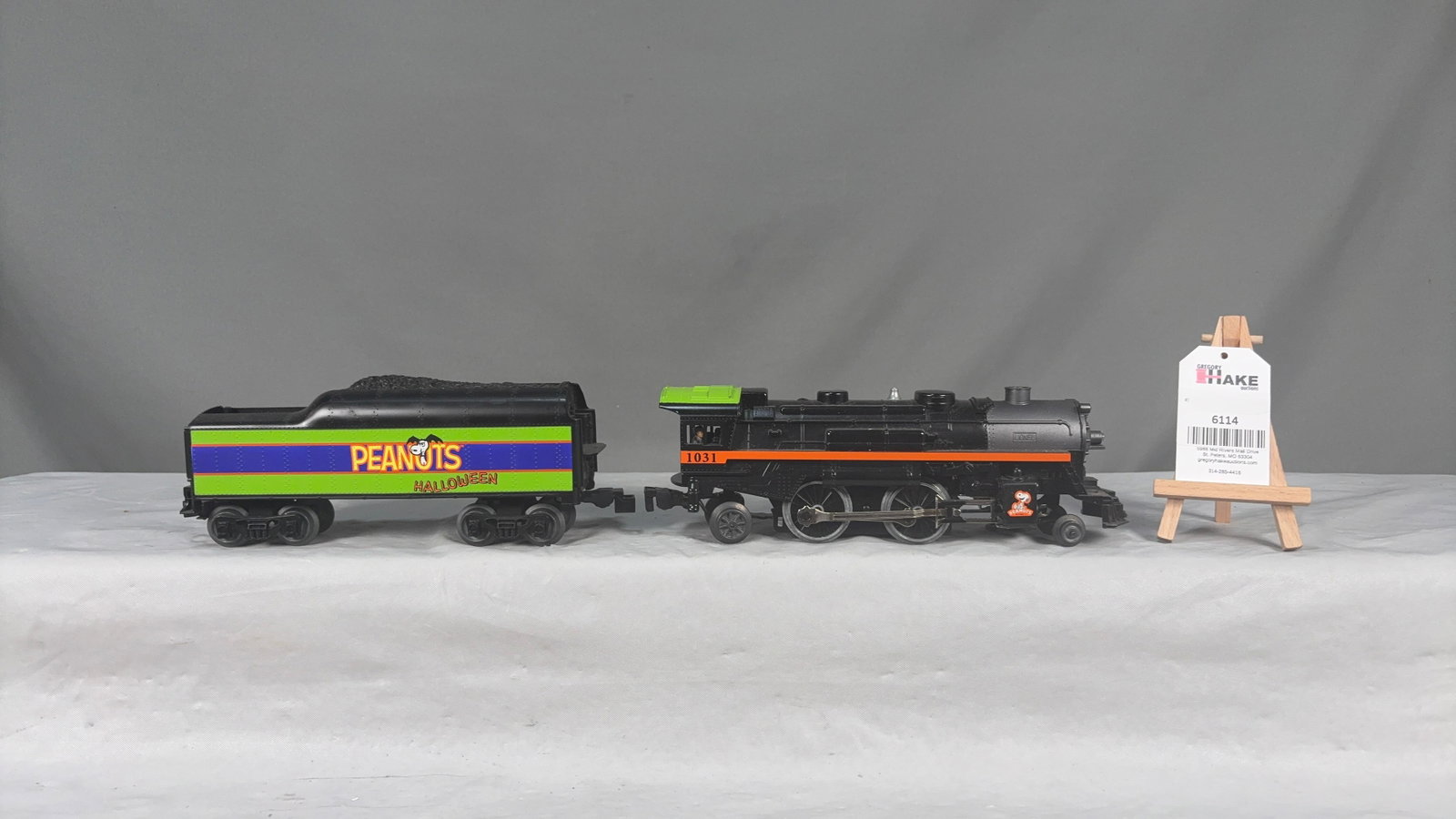 Lionel LTI Peanuts Halloween 1031 Steam Locomotive & Tender (1 of 6)